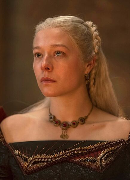 Файл:Rhaenyra Targaryen.jpg